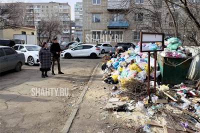 Замминистр ЖКХ потребовал от «Экострой-Дон» убрать мусор с контейнерных площадок