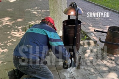 В Шахтах купили 31 урну: установят на улице Шевченко
