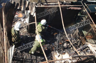 Погиб человек под Шахтами при пожаре в пос. Малая Сопка Коммунарского поселения