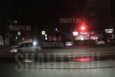 В Шахтах водитель «Приоры» скрылся с места ДТП на улице Советской