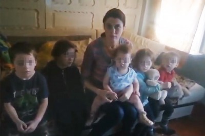 Не хватает еды многодетной семье Ковалевых из Шахт