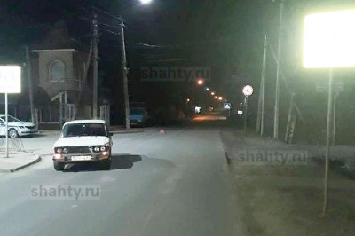 Обгон на «зебре» закончился столкновением с авто: пострадали мотоциклист и 15-летняя девушка