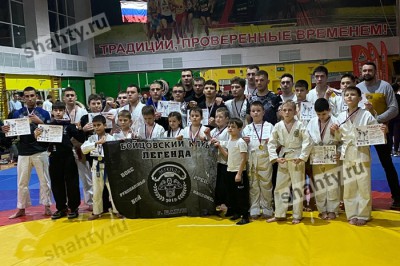 Каратисты из г. Шахты успешно выступили на чемпионате