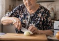 Пенсионерка отправила к праотцам 40-летнего любовника в Волгодонске