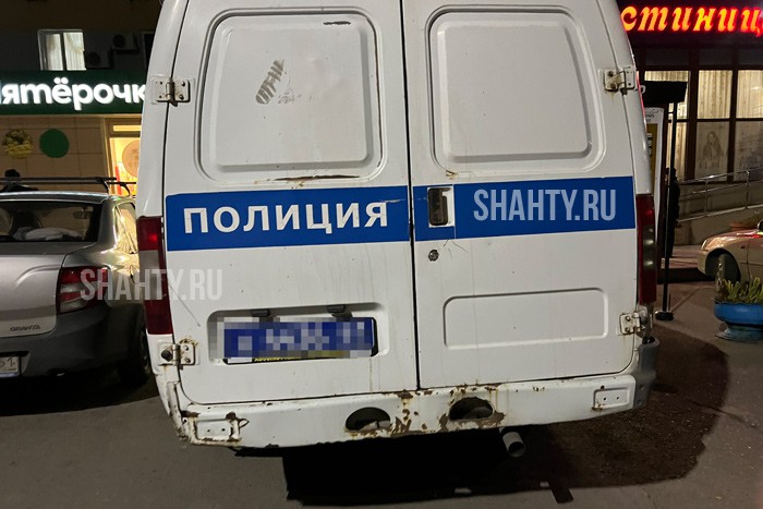 Разъяренный клиент ударил дверь такси: заплатит 120 тысяч в Ростовской области