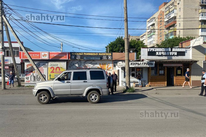 В Шахтах внедорожник сбил ребенка на улице Хабарова