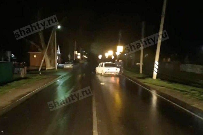 Женщина погибла под колесами ВАЗа в Ростовской области: сбил ее 22-летний парень