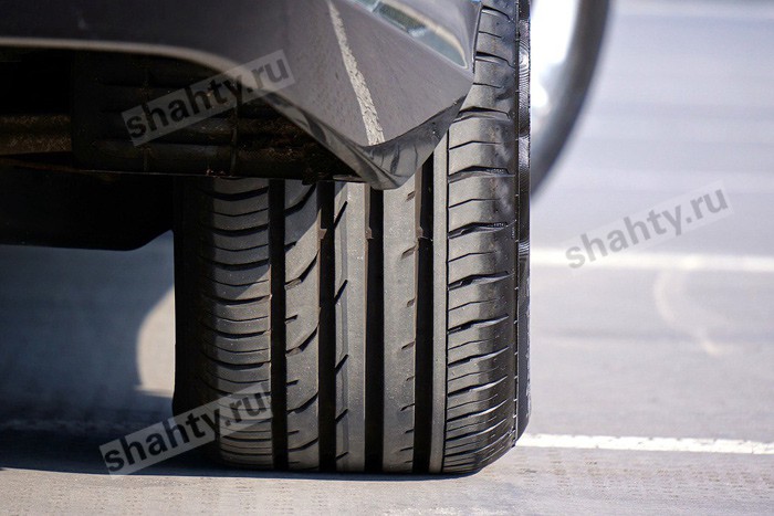 В Шахтах по пьянке знакомый угнал «Ладу Гранту» и бросил автомобиль