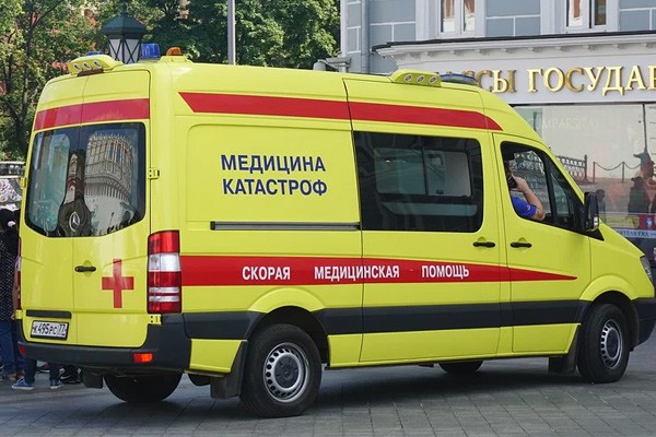 В Шахты с признаками коронавируса госпитализировали семью