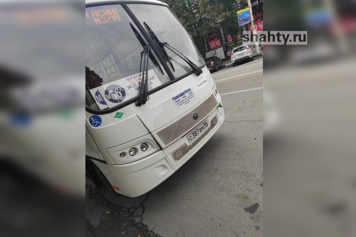 В Шахтах льготника не пустили в автобус — горожане в шоке