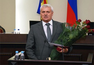 Военком Иван Вансович награжден медалью «За заслуги перед городом Шахты»
