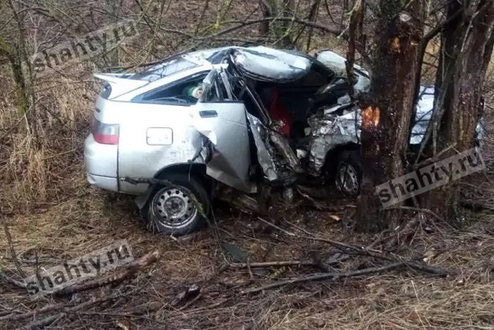 Разбились насмерть жених и невеста: 17-летняя девушка и 22-летний парень в Ростовской области