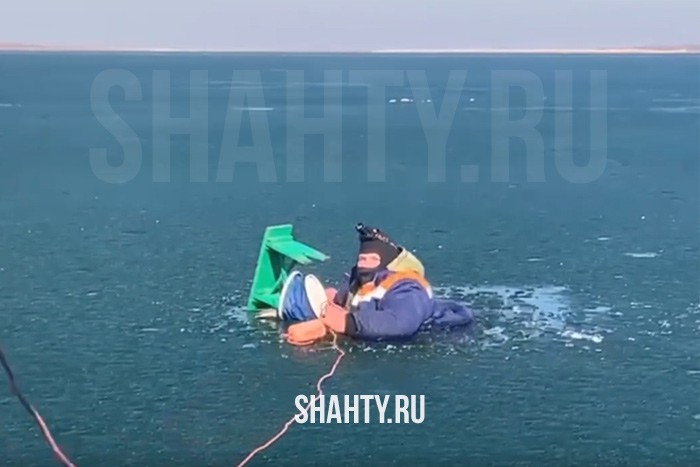 Спасены: Трое рыбаков провалились под лед на Веселовском водохранилище