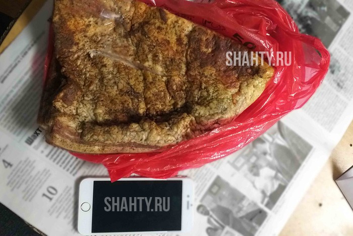 В куске сала обнаружили телефон в Шахтах в СИЗО-4