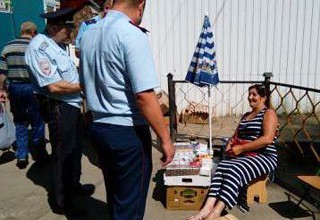 На улицах г. Шахты обнаружили незаконную торговлю сигаретами