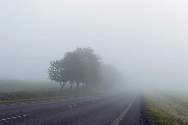 Ухудшится ситуация на дорогах Ростовской области из-за тумана и гололедицы