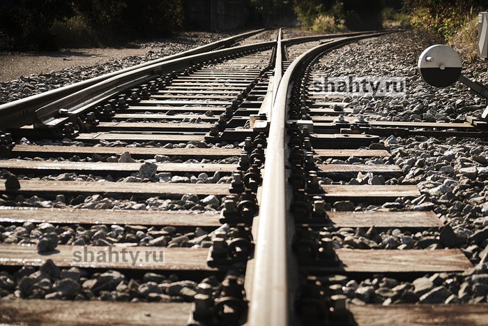 Поезд насмерть сбил 62-летнего мужчину в Ростове-на-Дону