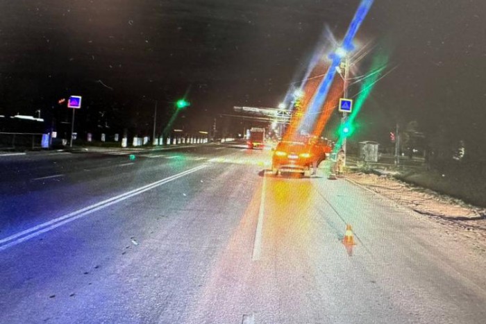 Разбился 39-летний мотоциклист, врезавшись в остановившийся BMW в Новочеркасске