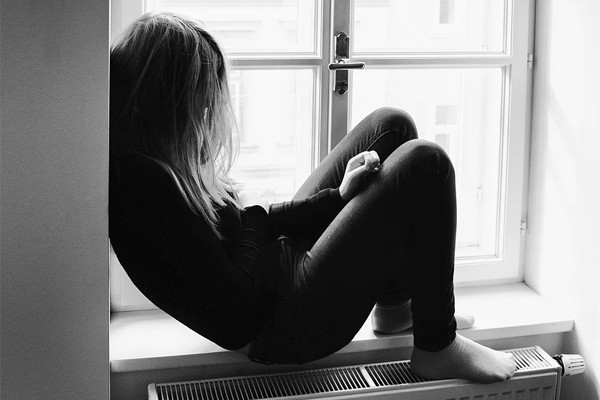 Изнасиловали 17-летнюю девушку в Ростовской области