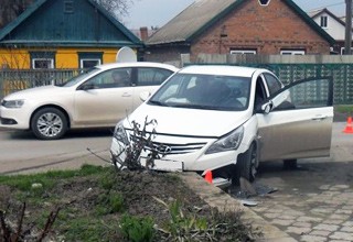 У 44-летнего водителя «Соляриса» случился сердечный приступ, мужчина скончался