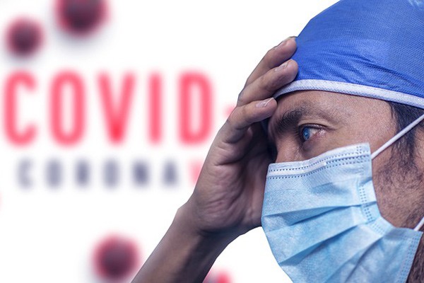 В Шахтах еще 9 медиков заболели коронавирусом