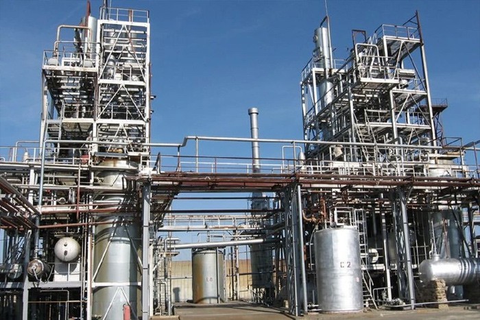 После падения БПЛА остановлен Новошахтинский завод нефтепродуктов