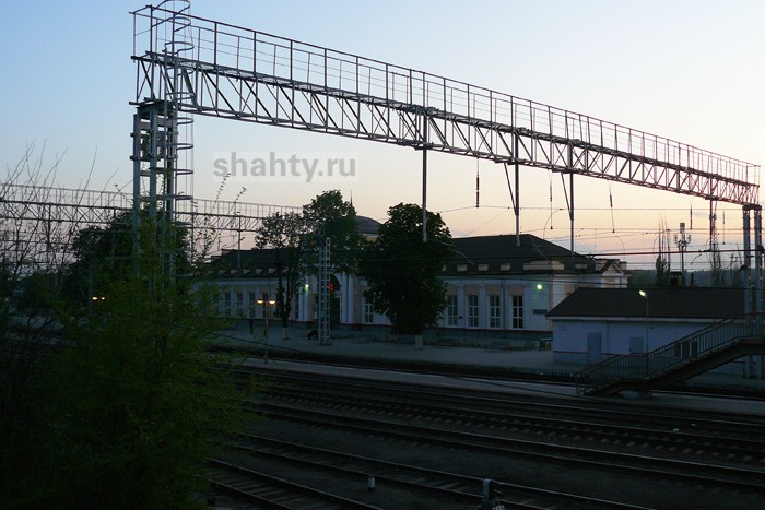 На участках Шахтинской дистанции пути на железной дороге погибло десять человек