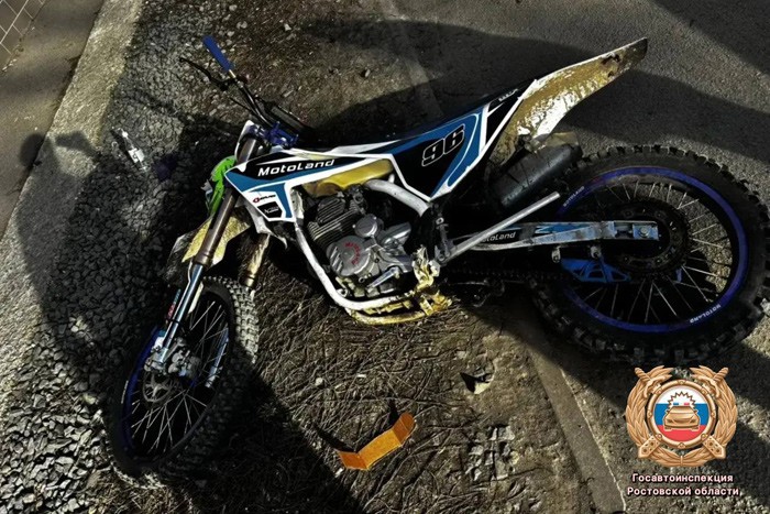 В Ростове в ДТП пострадал несовершеннолетний на питбайке