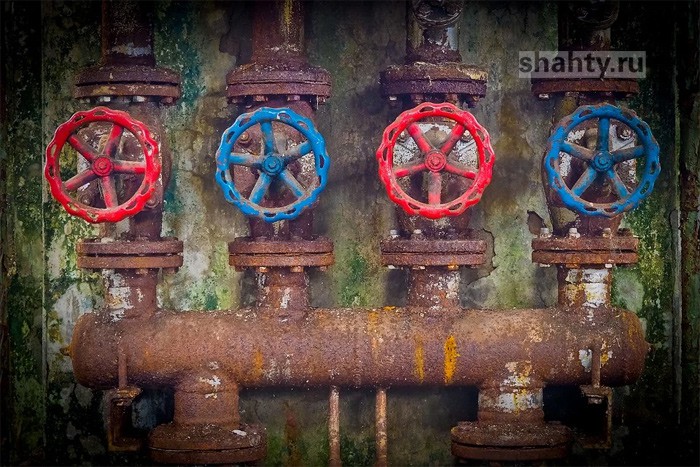 Житель г. Шахты остался без воды после ремонта водовода водоканалом — помог зампрокурора области