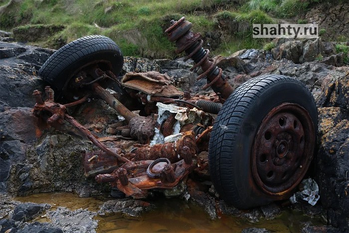 В Шахтах украли припаркованный автомобиль, распилили и сдали на металлолом