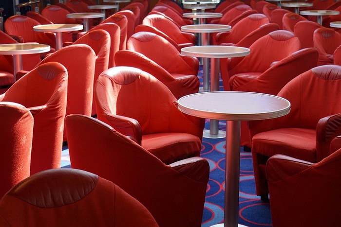 Губернатор смягчил ограничения, действующие из-за пандемии в Ростовской области