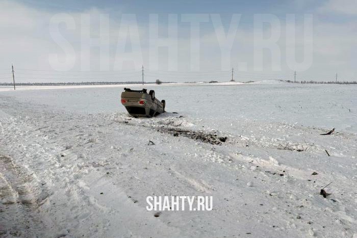 75-летний перевернулся на Chery Amulet на выезде из Красного Сулина