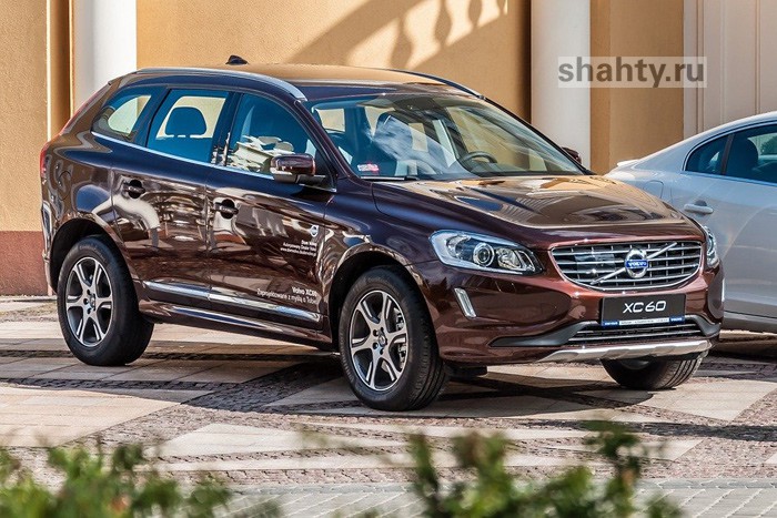 19-летний на внедорожнике задавил пешехода в Новочеркасске