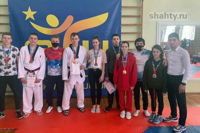 В Шахтах тхэквондисты стали призерами Первенства по Ростовской области