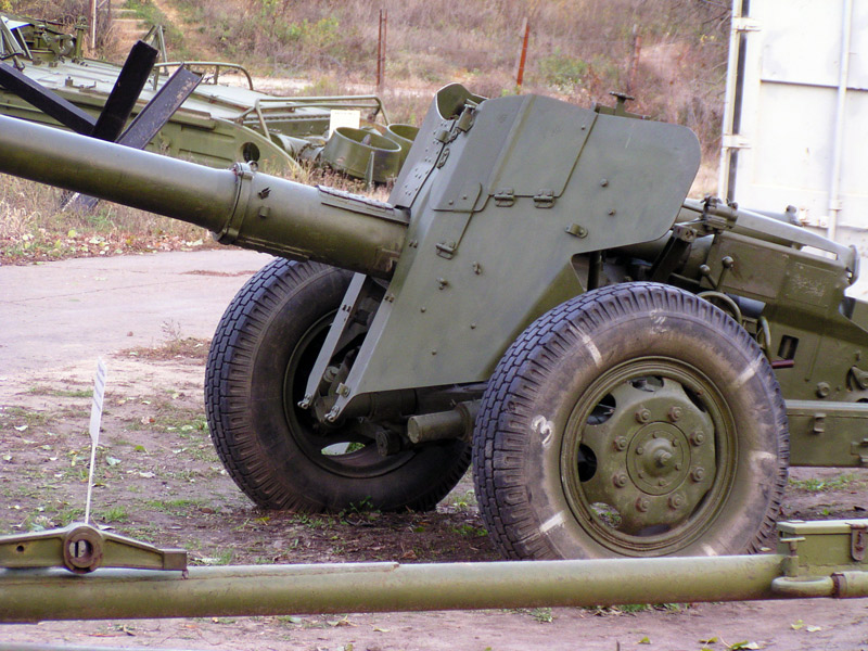 100мм противотанковая пушка образца 1944 года, Аксай